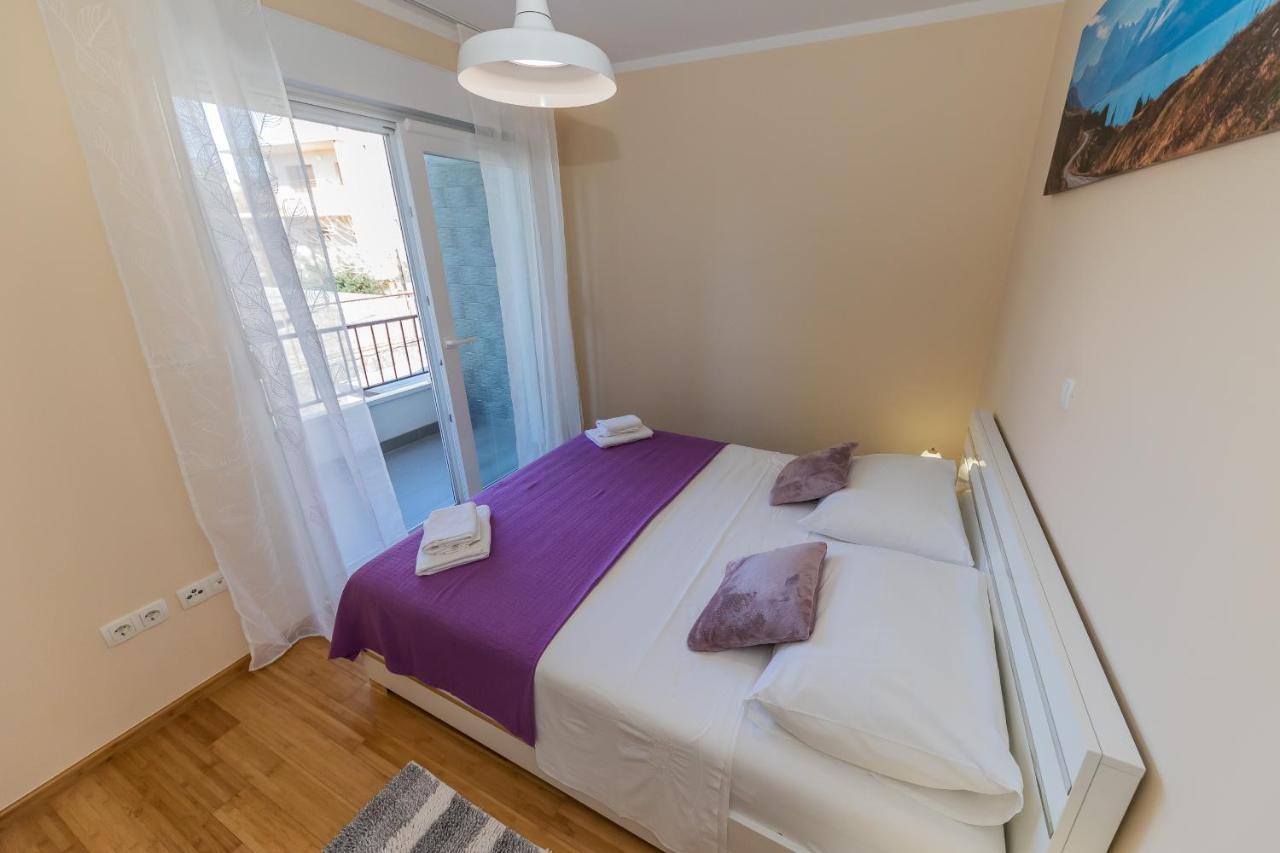 Maryann Apartment